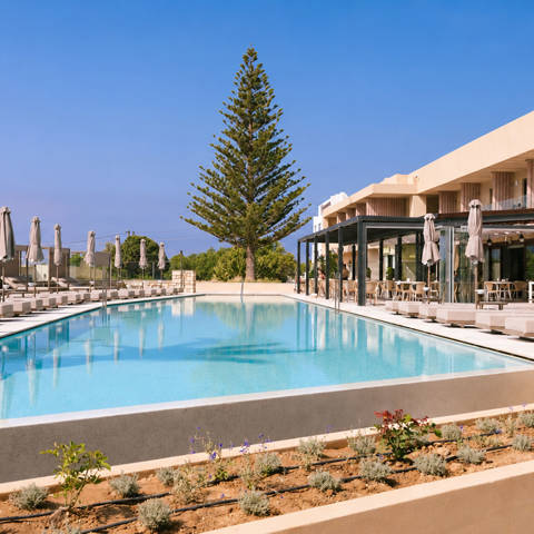 Alianthos Hotel